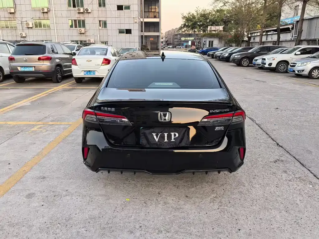 Honda Inspire 2024 из CN, фото 4