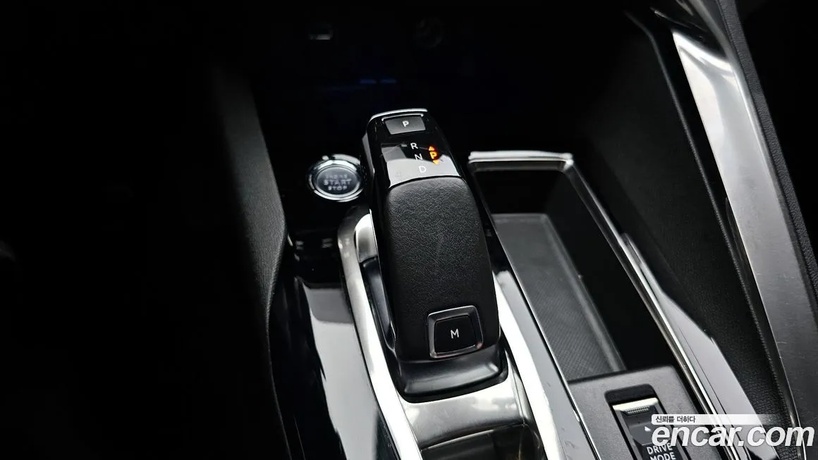 Peugeot 5008 2022 из KR, фото 4