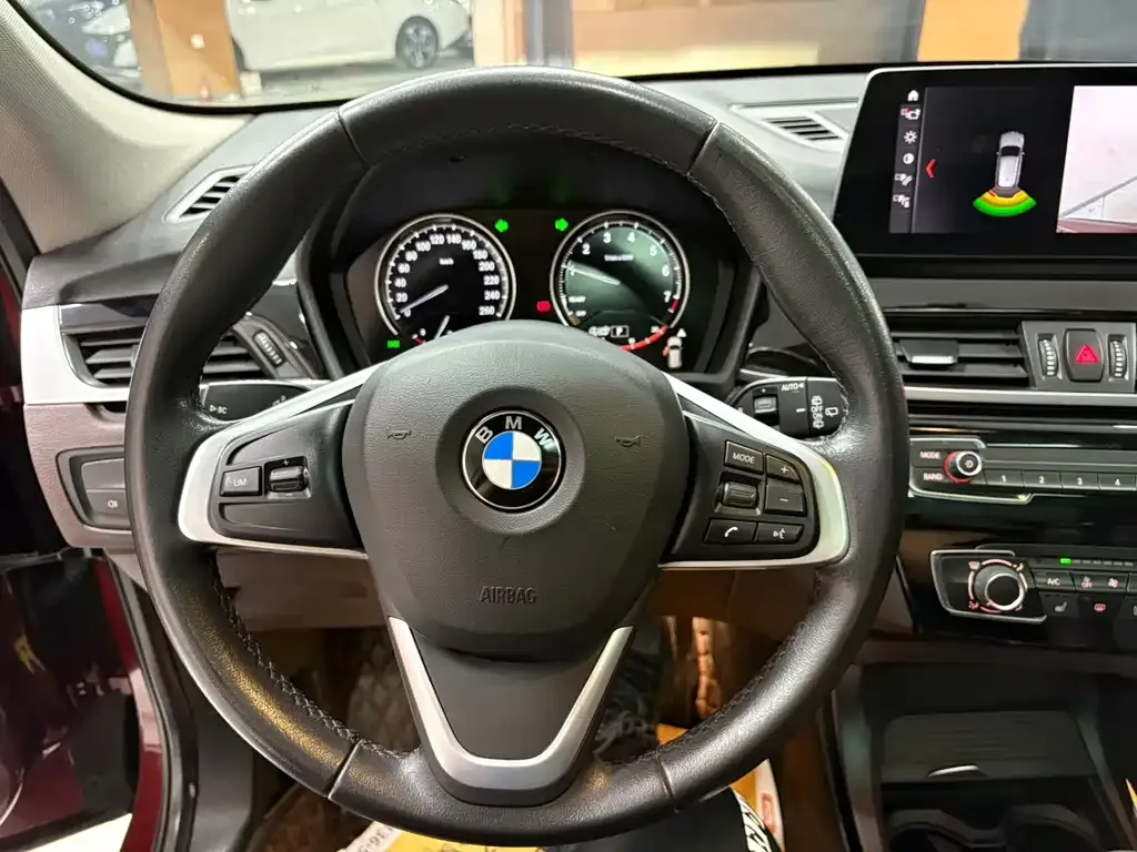 BMW X1 2021 из CN, фото 9