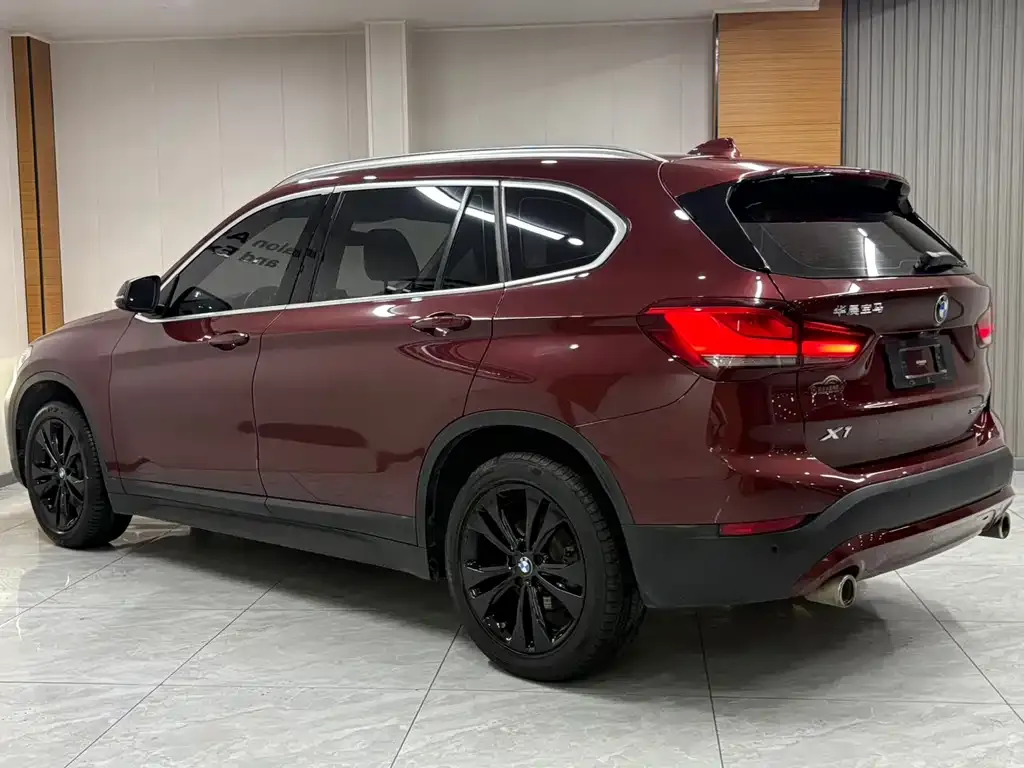 BMW X1 2021 из CN, фото 6