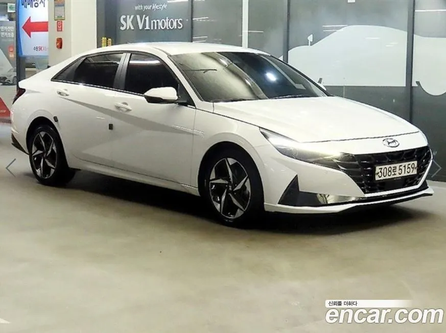 Hyundai AVANTE — фото 2
