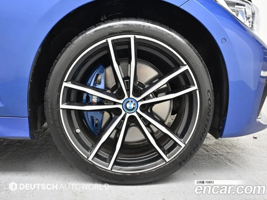 BMW 3-Series 2021 из KR, фото 4