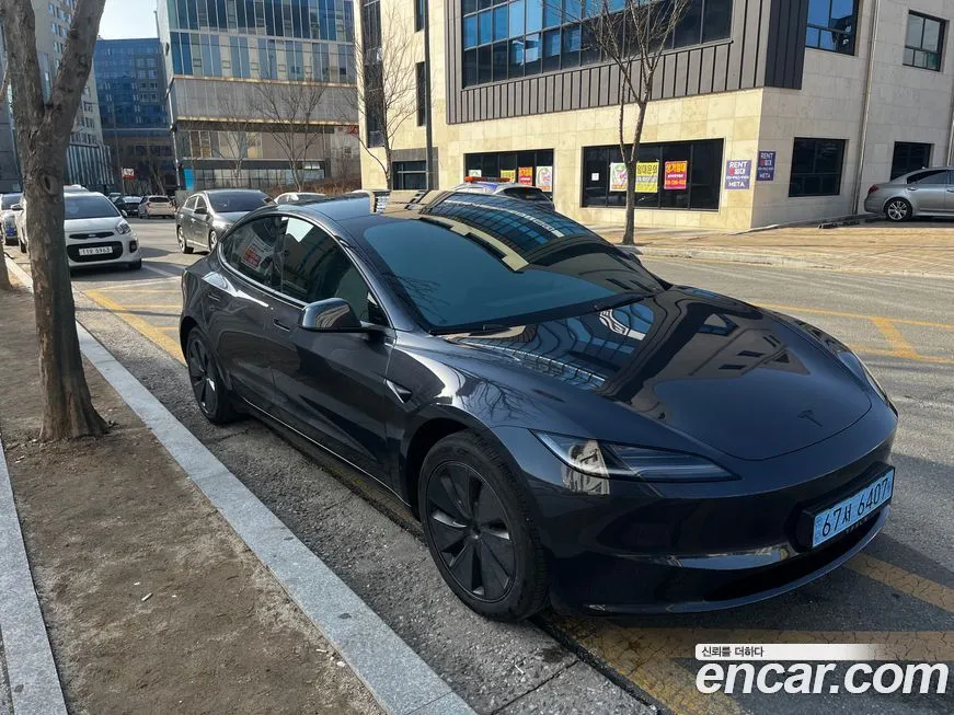 Tesla Model 3 2025 из KR, фото 2