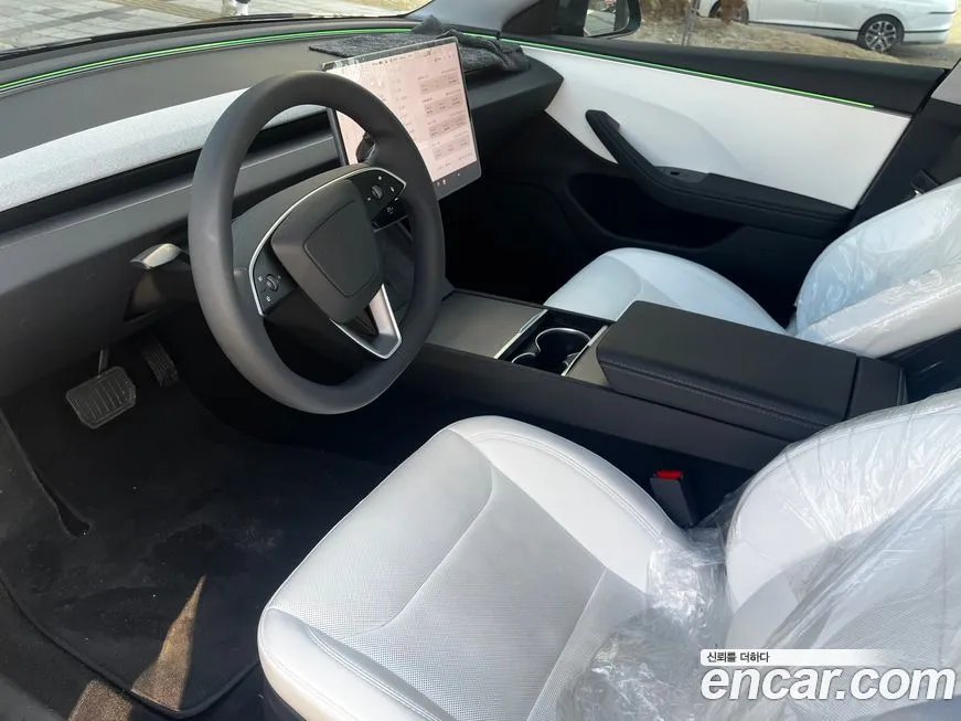 Tesla Model 3 2025 из KR, фото 3