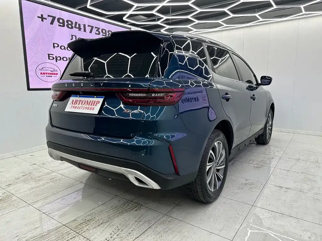 Geely Vision X6 — фото 8