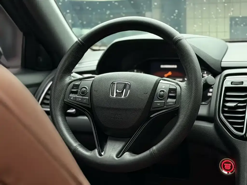 Honda UR-V — фото 8