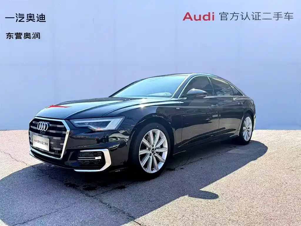 Audi A6L — фото 1