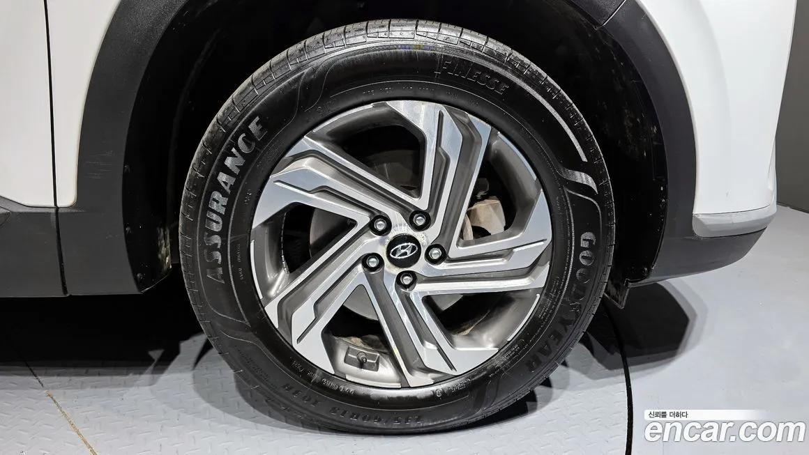 Hyundai Santafe — фото 9