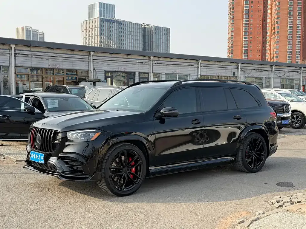 Mercedes-Benz GLS — фото 1