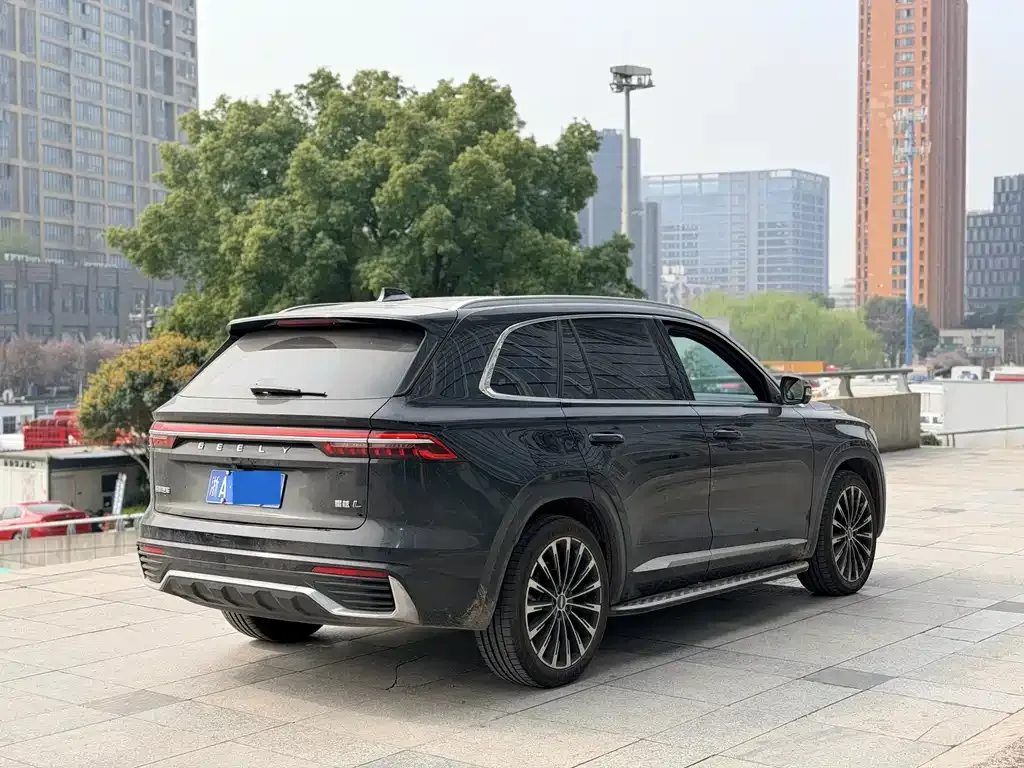 Geely Xingyue L — фото 9
