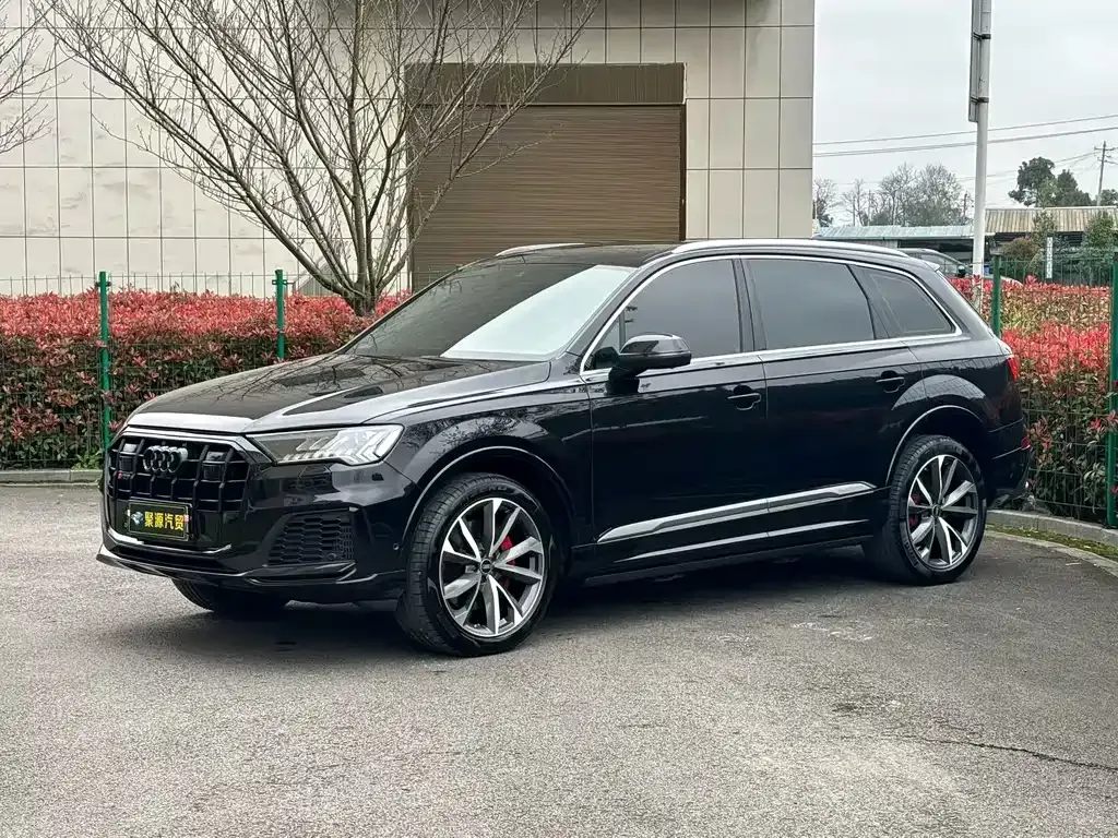 Audi Q7 2021 из CN, фото 1