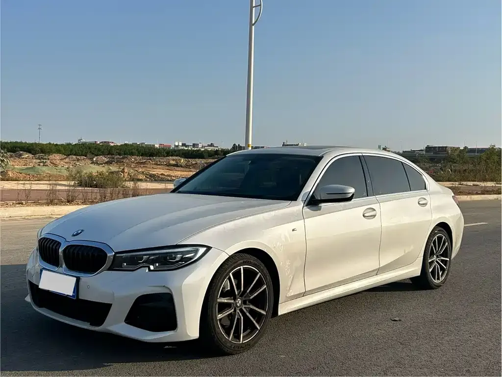 BMW 3 Series — фото 1
