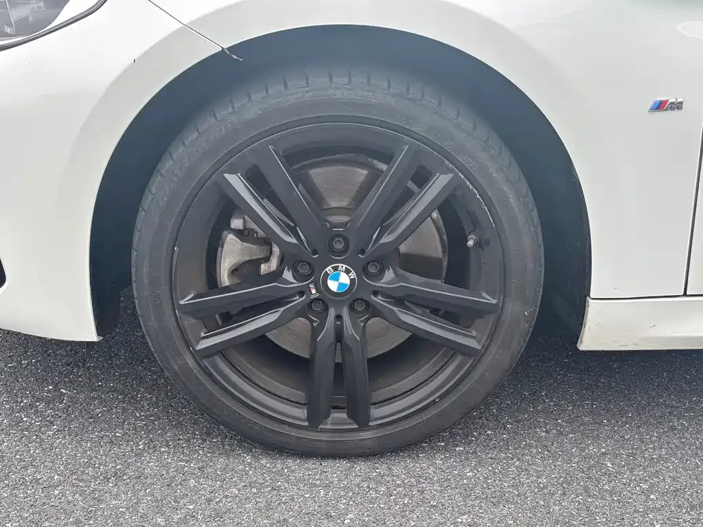 BMW 1 Series 2022 из CN, фото 4