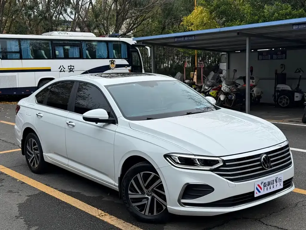 Volkswagen Lavida 2022 из CN, фото 9
