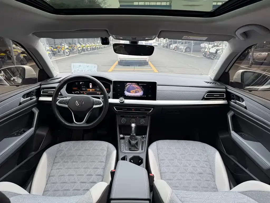 Volkswagen Lavida 2022 из CN, фото 4