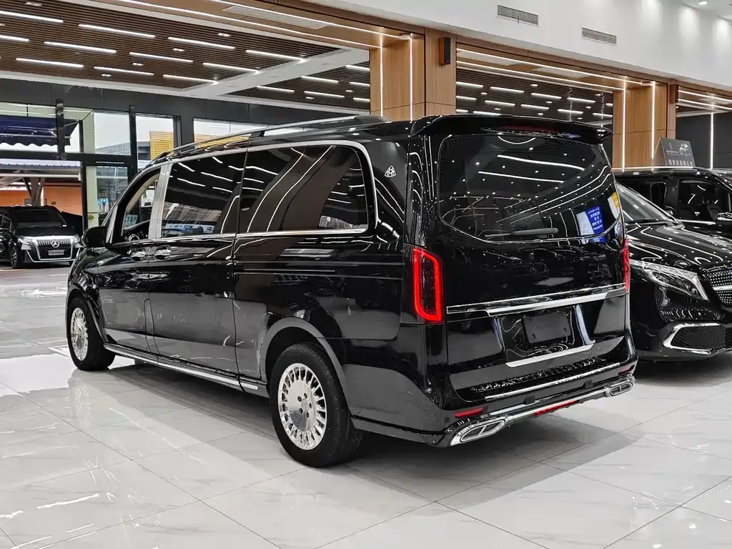 Mercedes-Benz Vito — фото 10