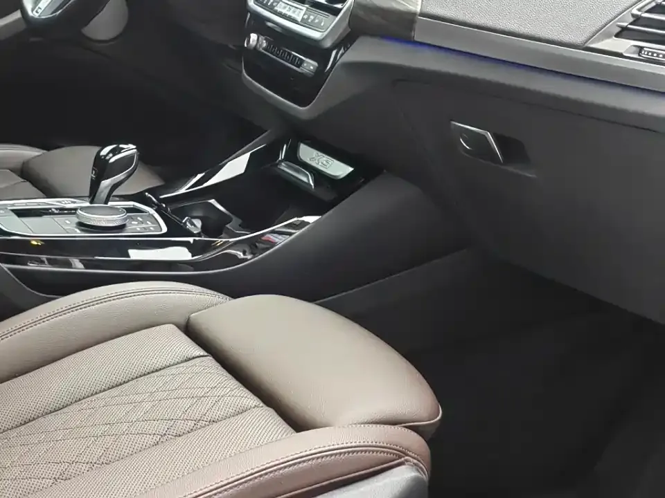 BMW X3 2022 из CN, фото 2