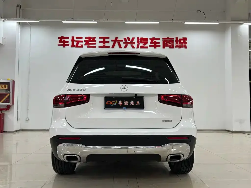Mercedes-Benz GLB 2023 из CN, фото 2