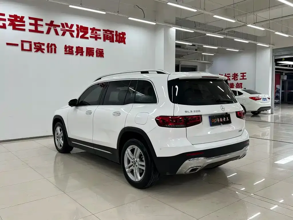Mercedes-Benz GLB 2023 из CN, фото 8