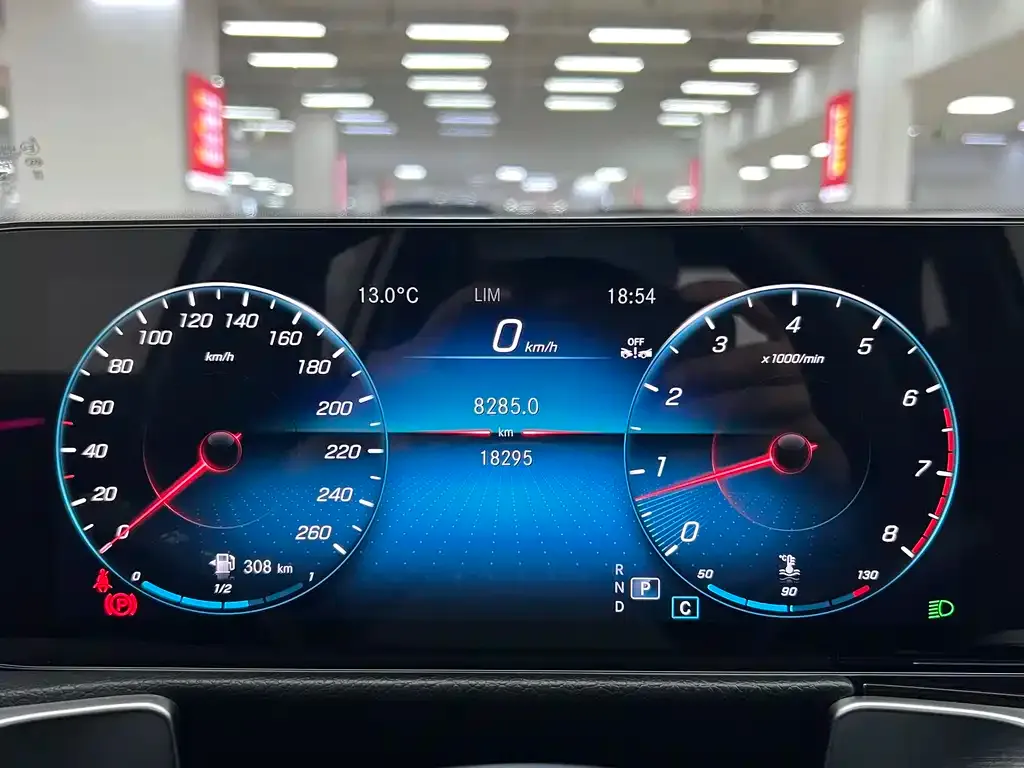Mercedes-Benz GLB 2023 из CN, фото 7