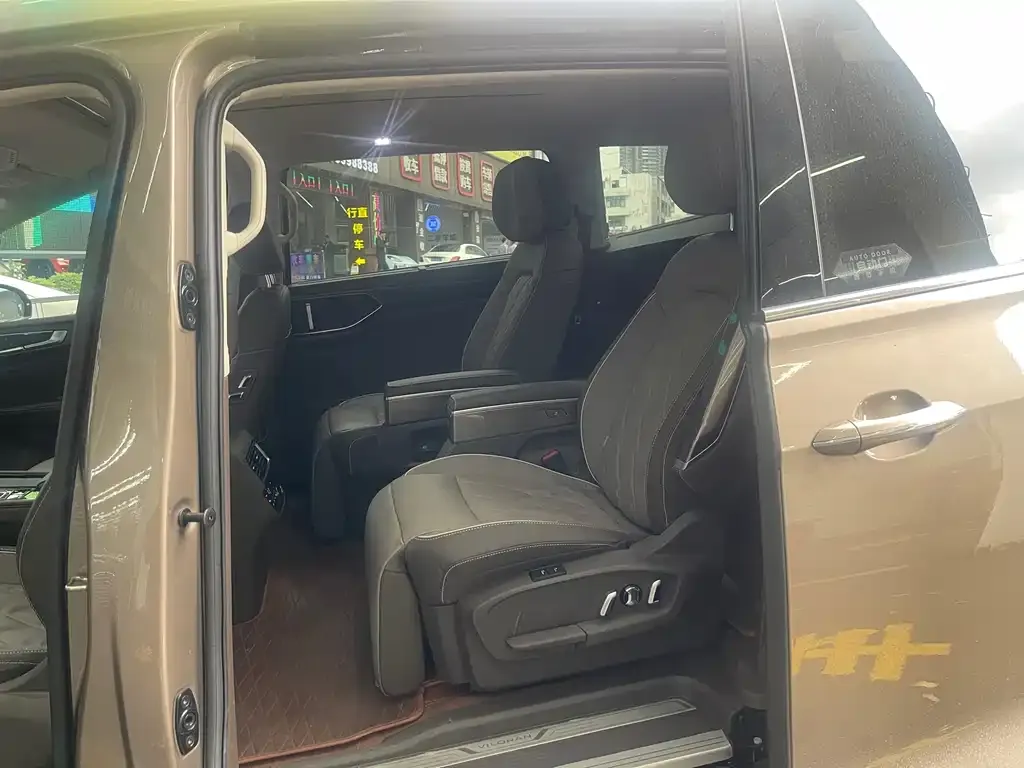 Volkswagen Viloran 2023 из CN, фото 9
