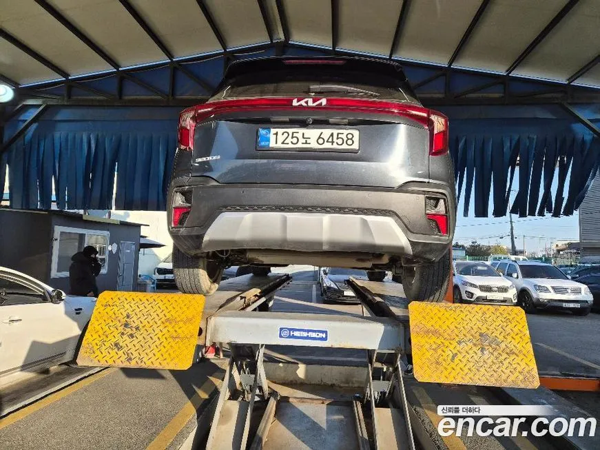 Kia Seltos 2024 из KR, фото 2