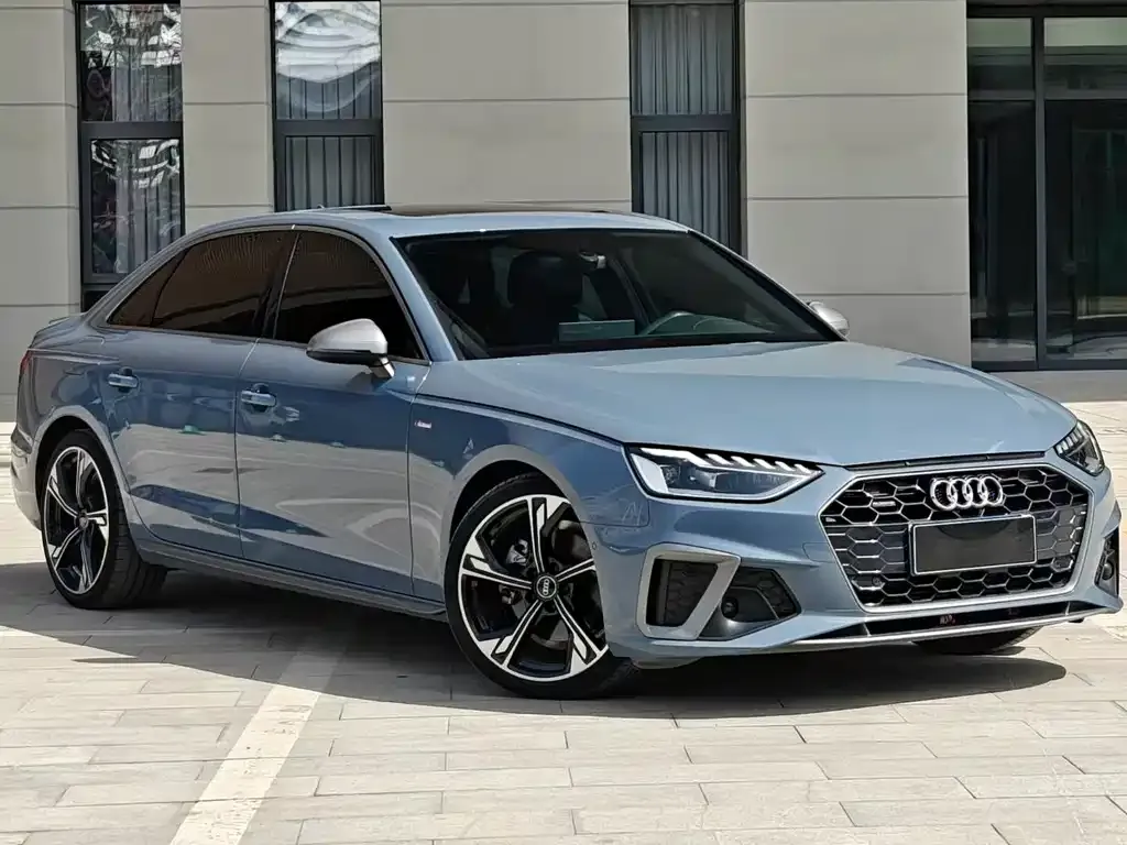 Audi A4L — фото 6