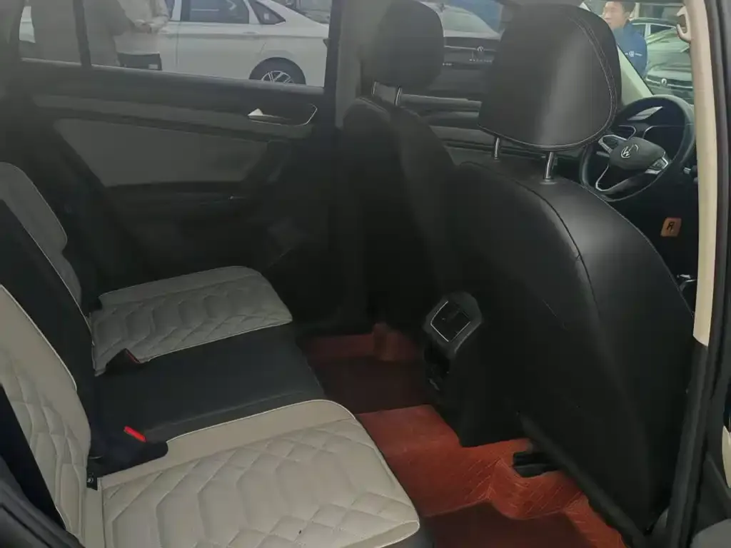 Volkswagen Tayron 2022 из CN, фото 7