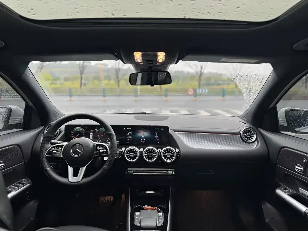Mercedes-Benz GLA 2023 из CN, фото 5