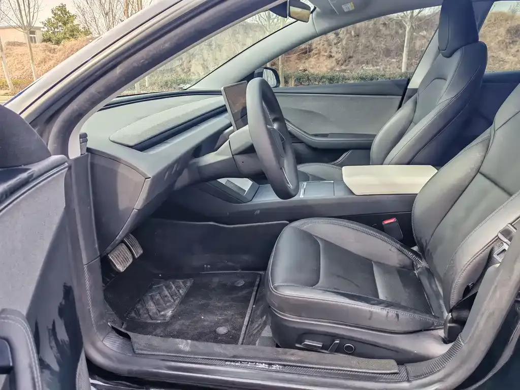 Tesla Model 3 2025 из CN, фото 7