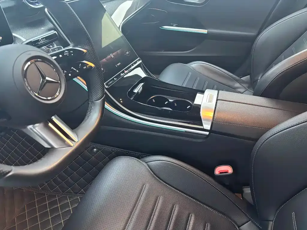 Mercedes-Benz C-Class 2023 из CN, фото 4