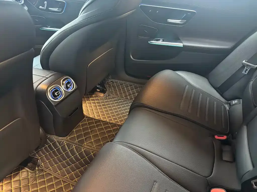 Mercedes-Benz C-Class 2023 из CN, фото 7