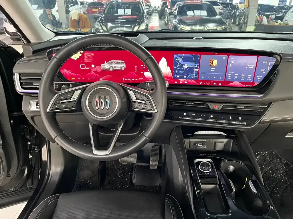 Buick Envision Plus — фото 6