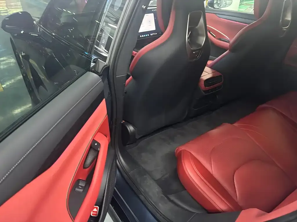 Xiaomi SU7 2024 из CN, фото 10