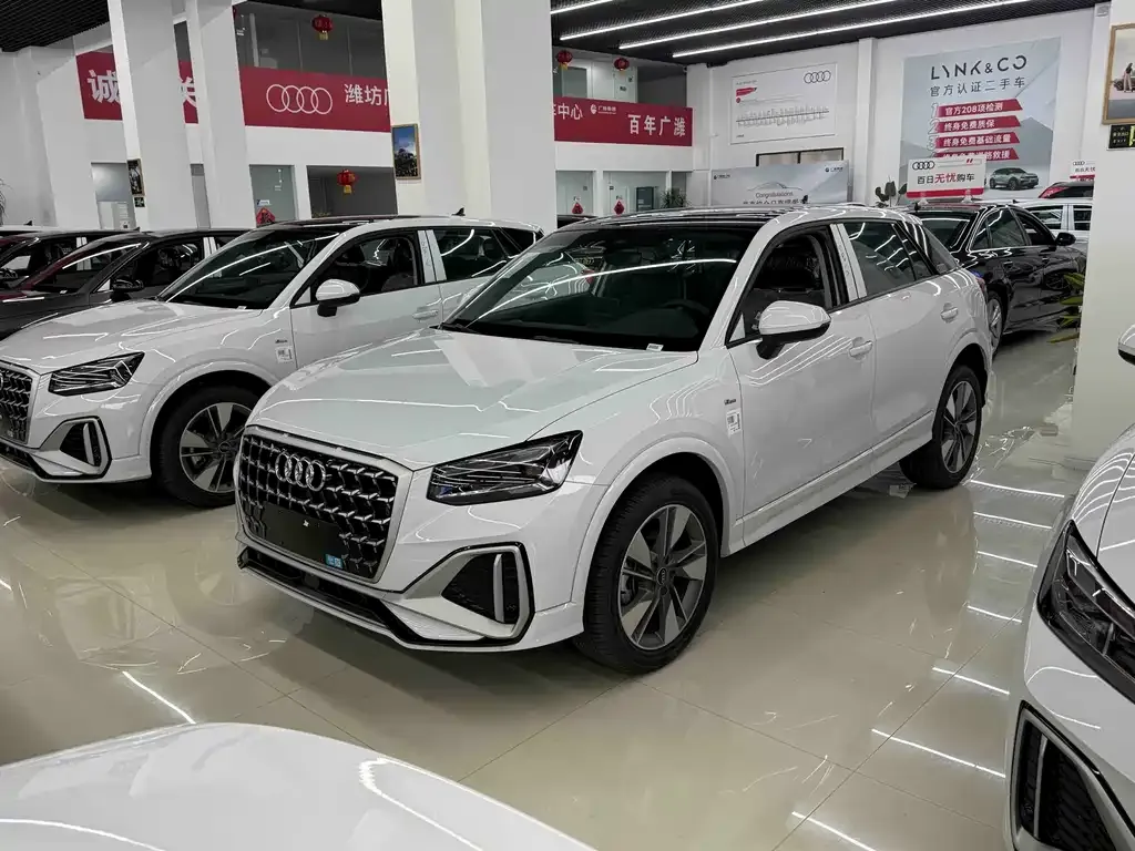 Audi Q2L 2026 из CN, фото 1