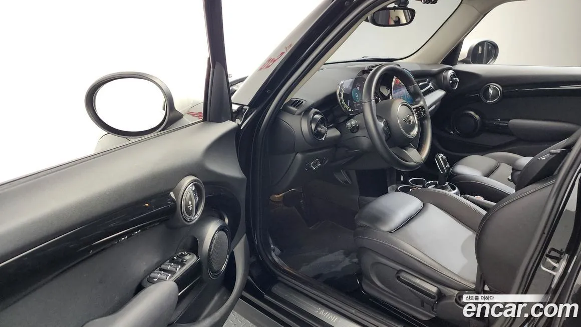 Mini Cooper 2022 из KR, фото 7