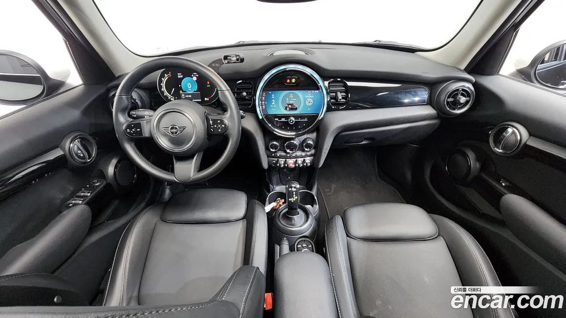 Mini Cooper 2022 из KR, фото 8