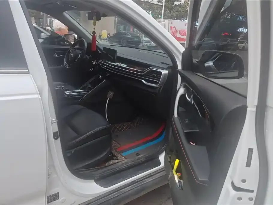 Kia Sportage — фото 2