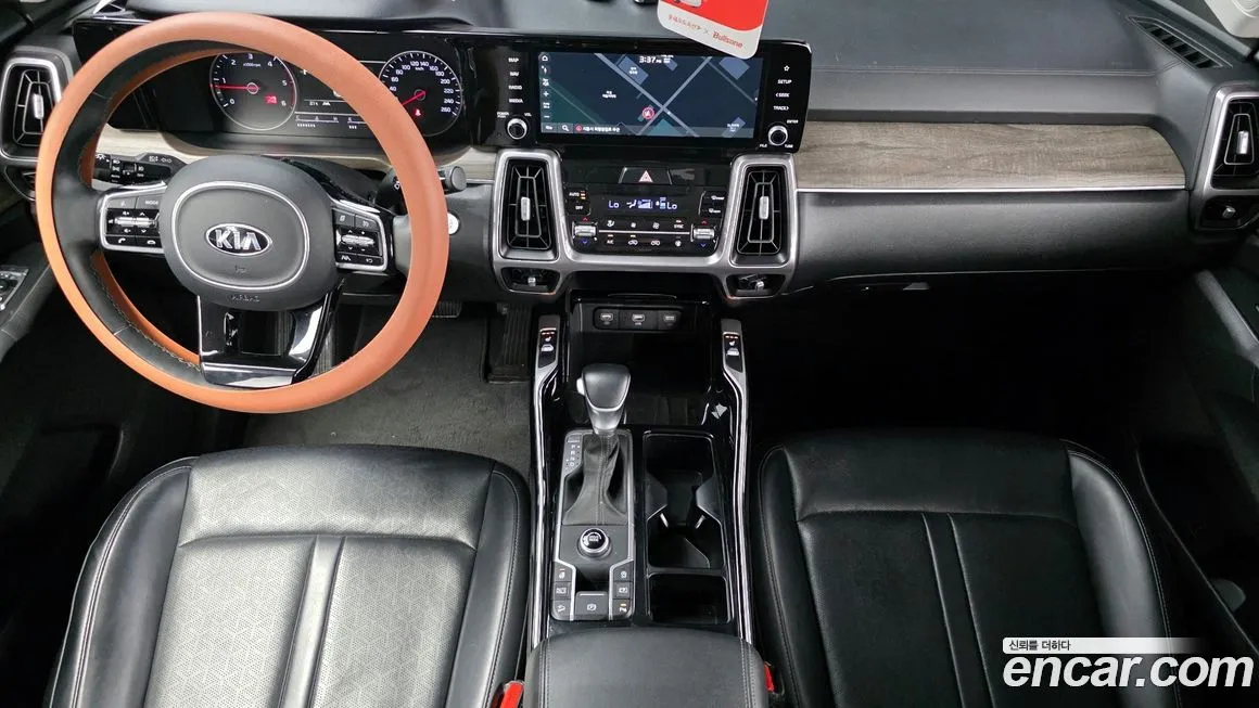 Kia Sorento — фото 5