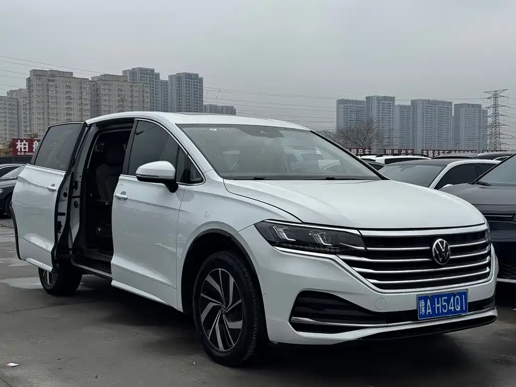 Volkswagen Viloran 2023 из CN, фото 1