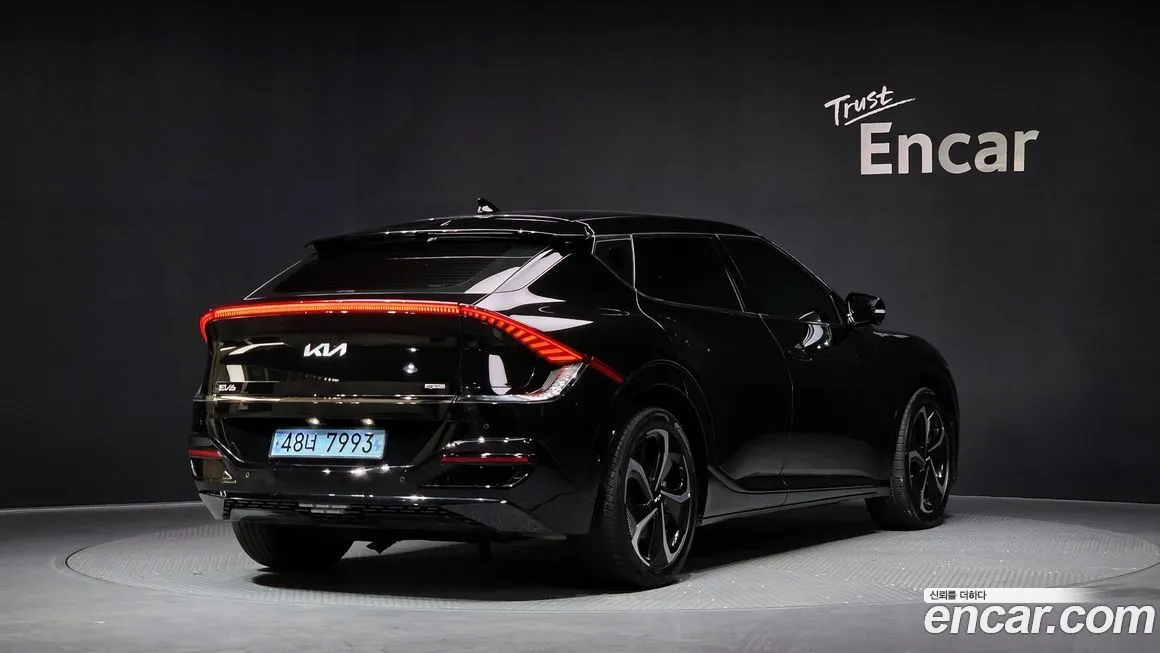 Kia EV6 — фото 3