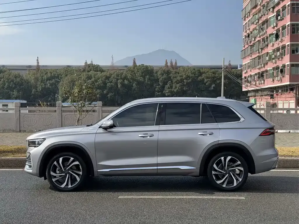 Geely Xingyue L 2022 из CN, фото 5