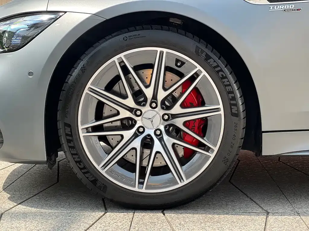 Mercedes-Benz AMG GT 2025 из CN, фото 4