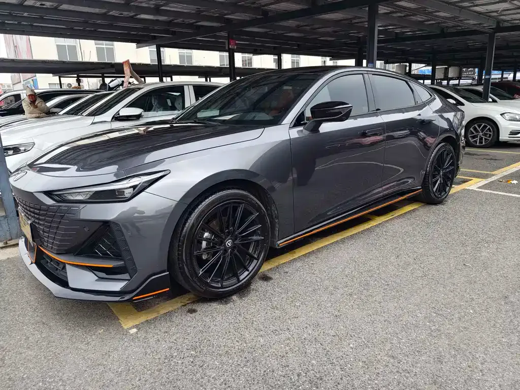 Changan UNI-V 2024 из CN, фото 1