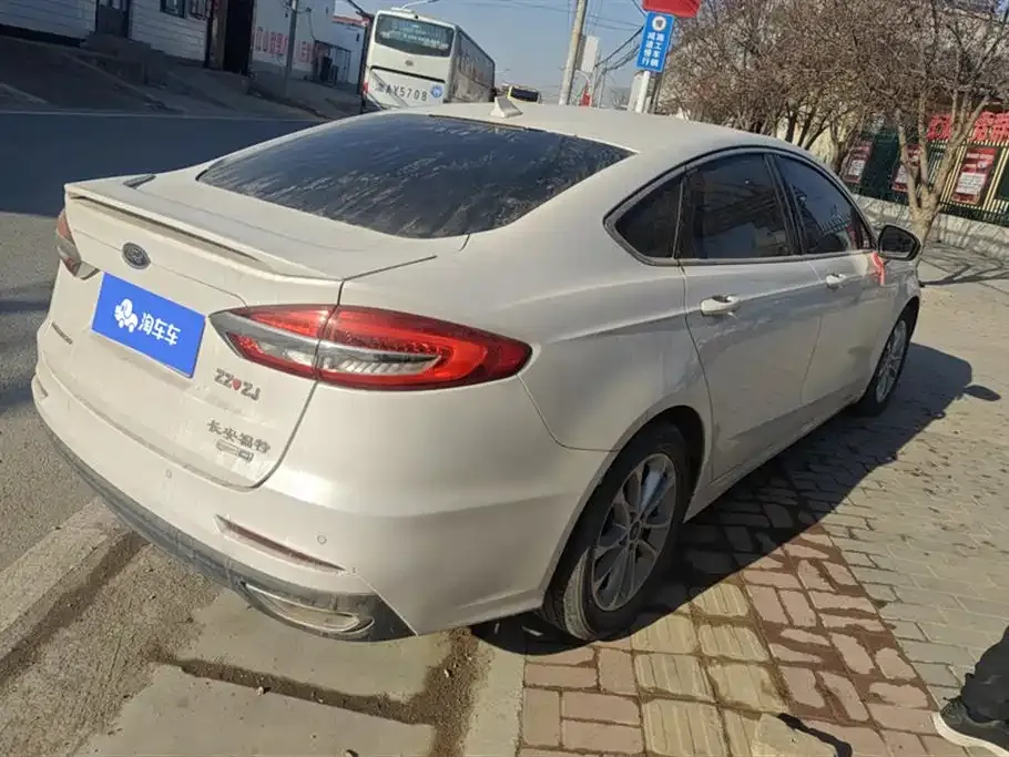 Ford Mondeo 2022 из CN, фото 7