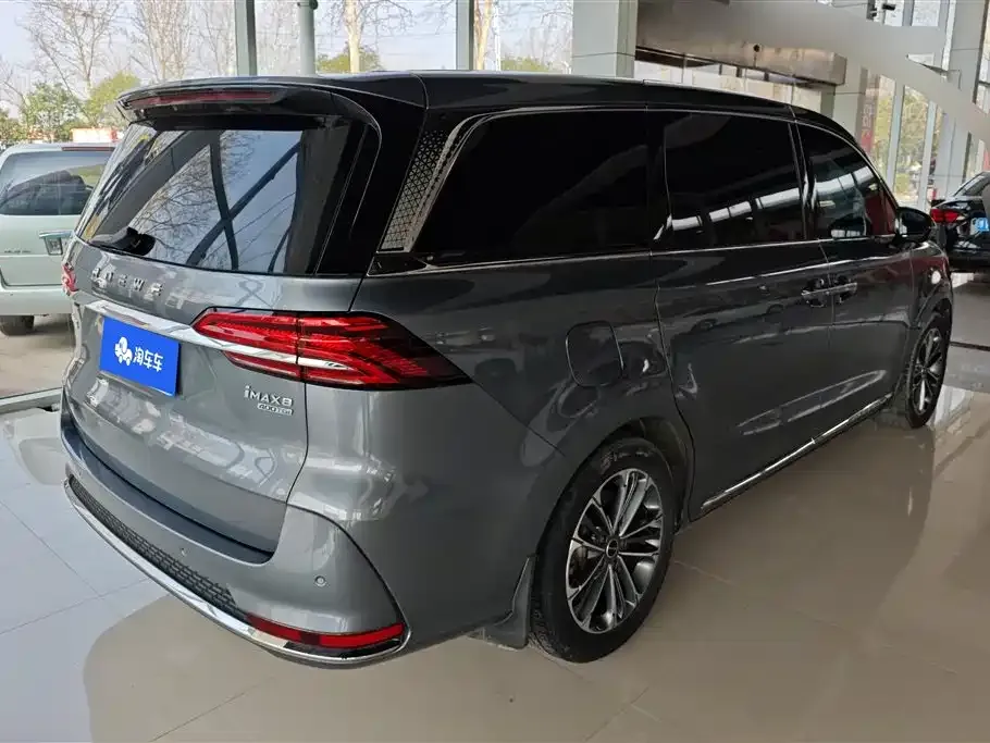 Roewe iMAX8 2022 из CN, фото 3
