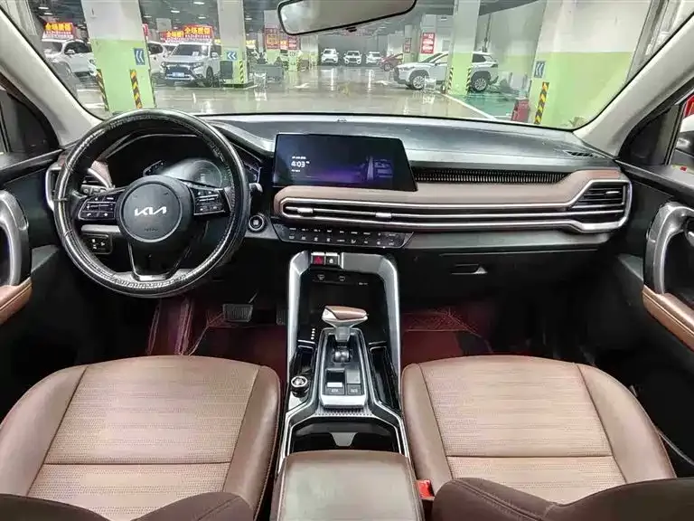 Kia Sportage 2023 из CN, фото 5