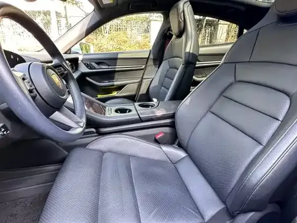 Porsche Taycan 2021 из CN, фото 3