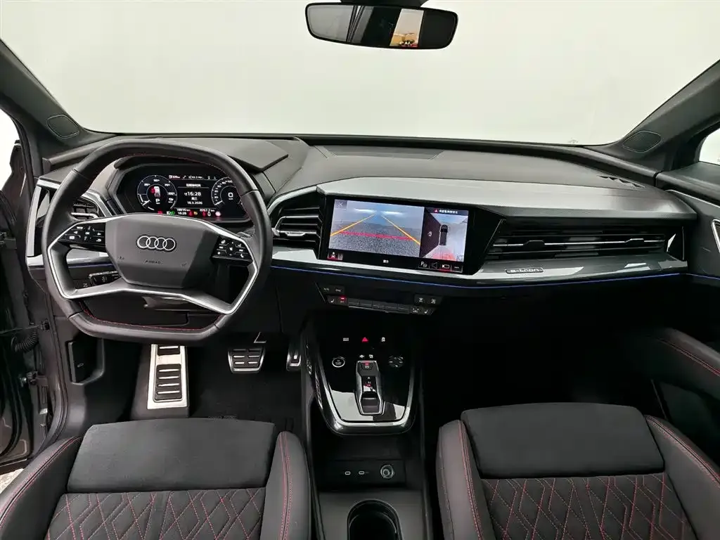 Audi Q5 e-tron 2024 из CN, фото 6