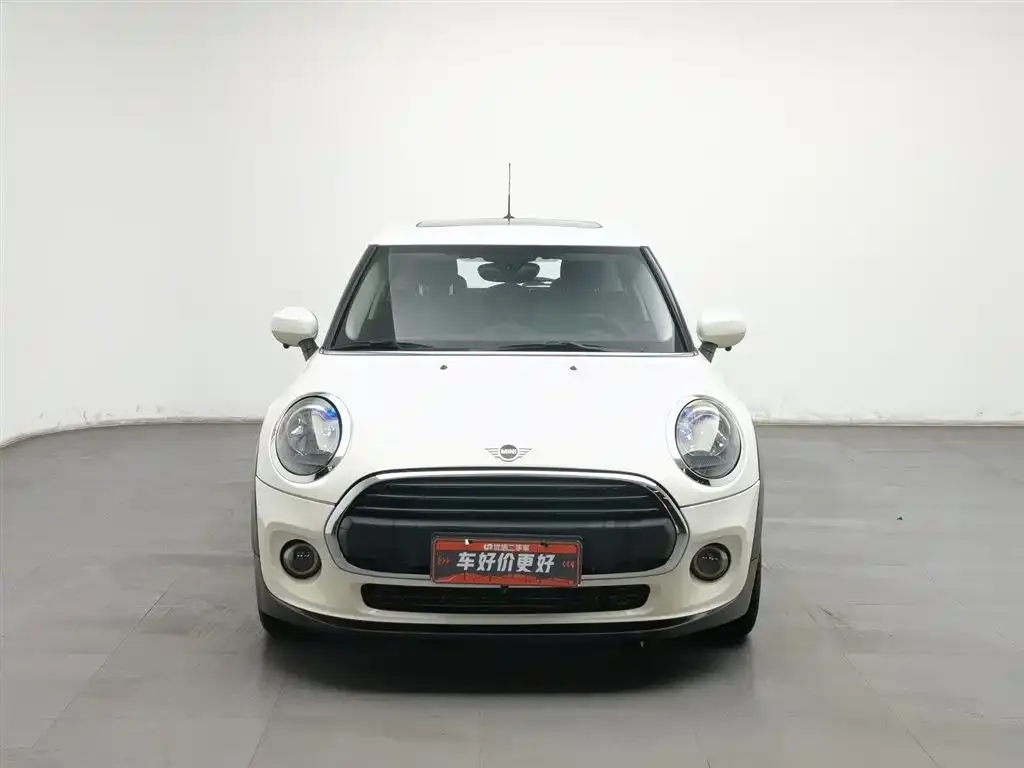 MINI Cooper (3-door) 2021 из CN, фото 2
